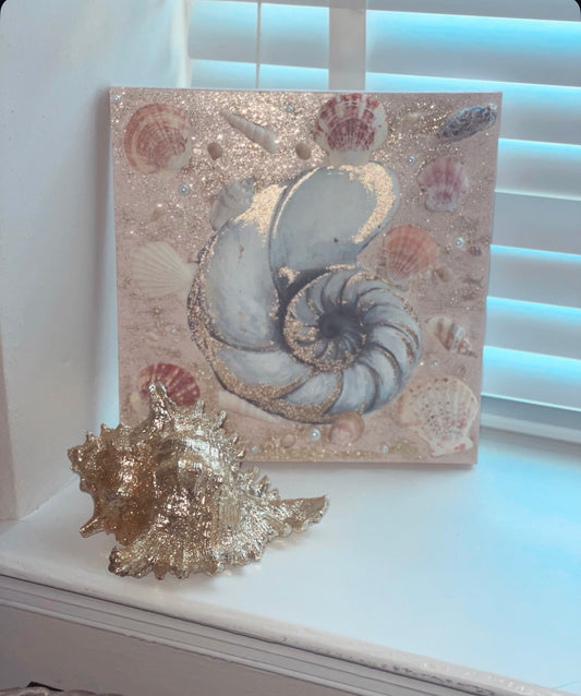 Cyclone beach seashells 3D art Beige and Gold